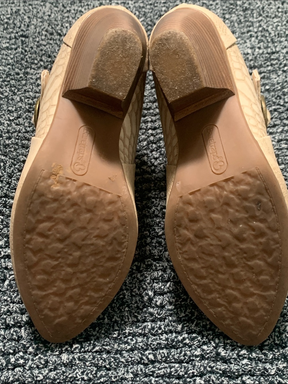 Baretraps Lucia Boots - Picture 9 of 10